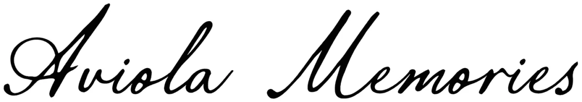 Aviola Memories Font 1