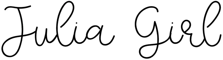 Julia Girl Font 1