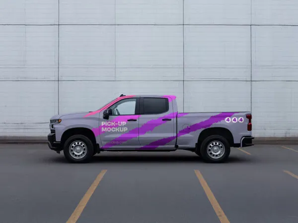 Pick Up on the Parking Mockup 1